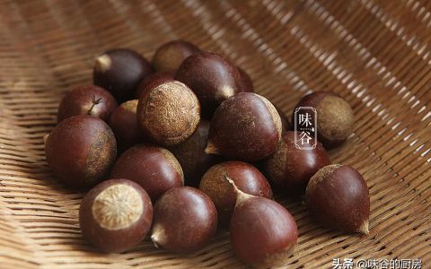 板栗去壳怎么煮好剥皮(煮生板栗怎么好剥皮小妙招)