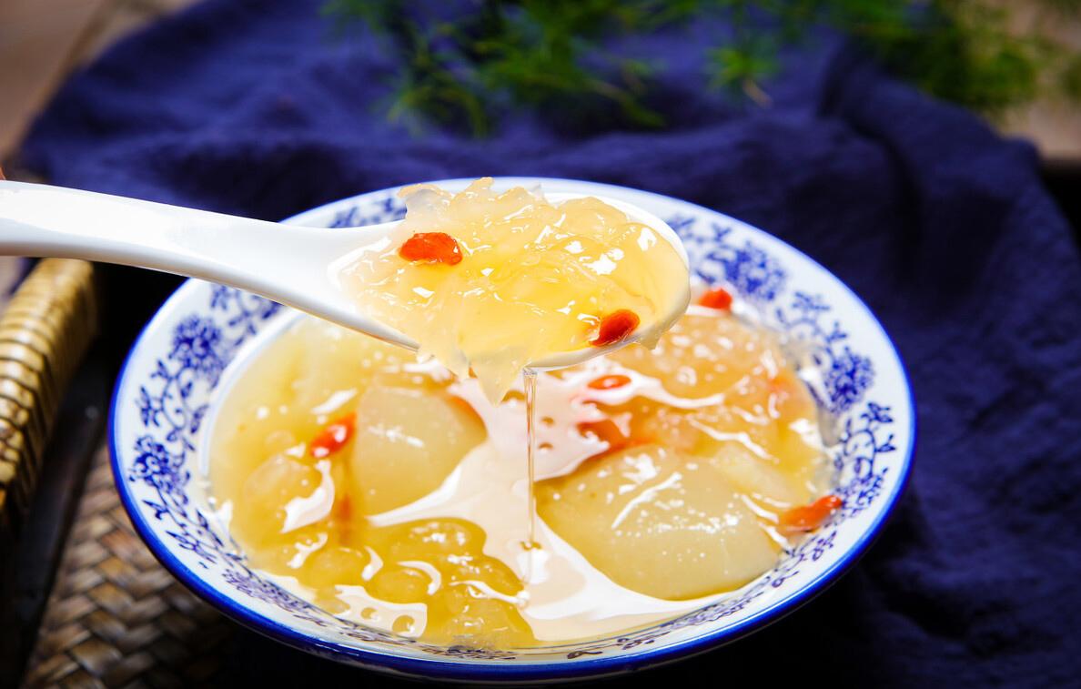 银耳的营养价值及功效(木耳的营养价值及功效)插图2