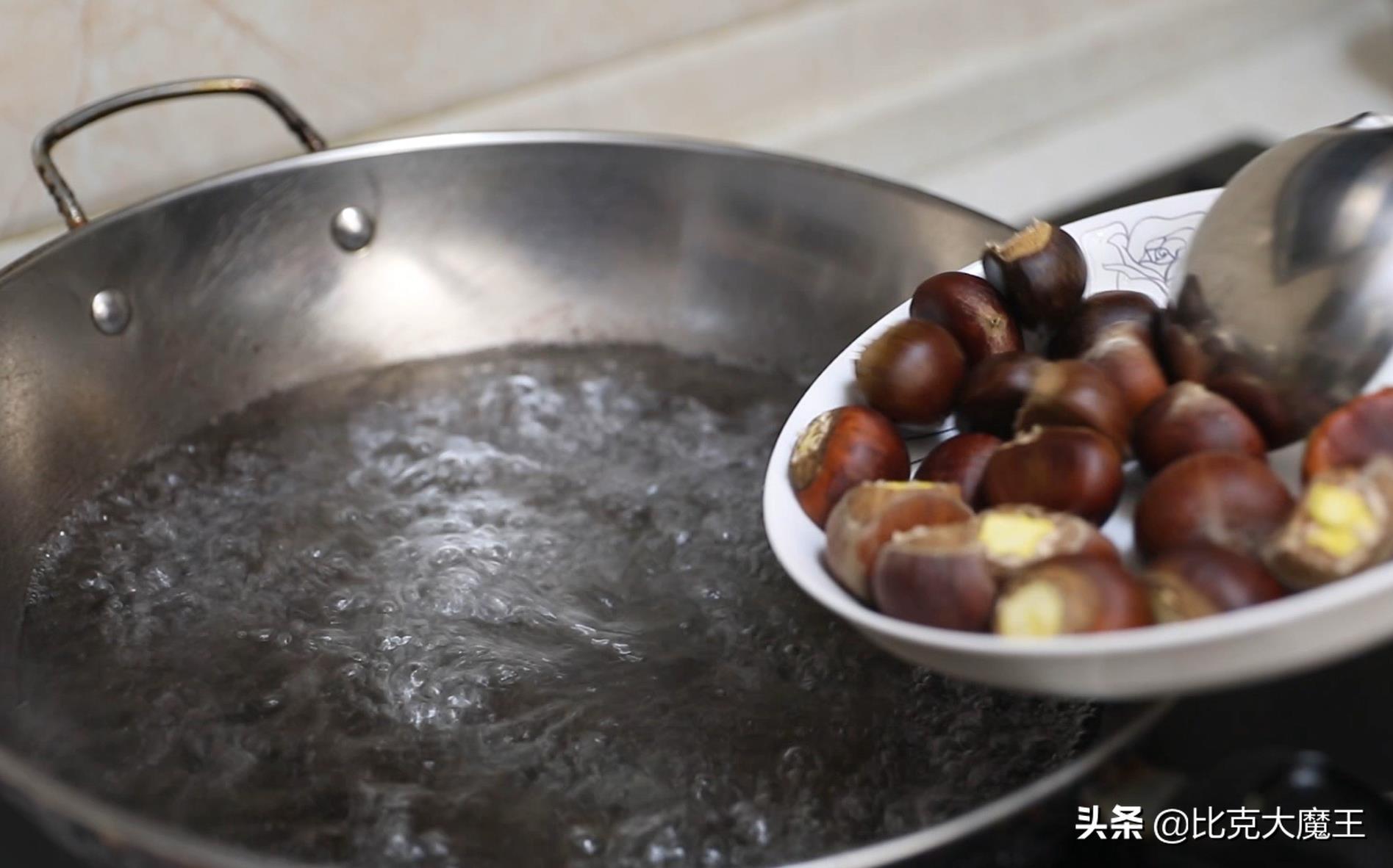 栗子怎么剥皮(板栗二层皮怎么剥)插图4