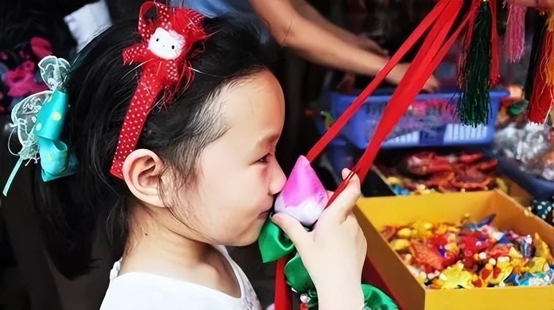 端午戴五彩绳为什么(端午五彩手绳简单编法)插图4