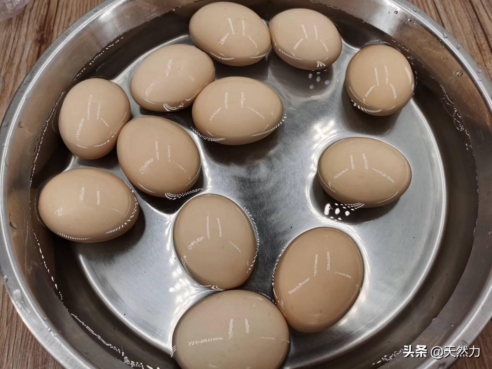 虎皮鸡蛋怎么做又香又好吃(虎皮鸡蛋怎么做视频)插图3