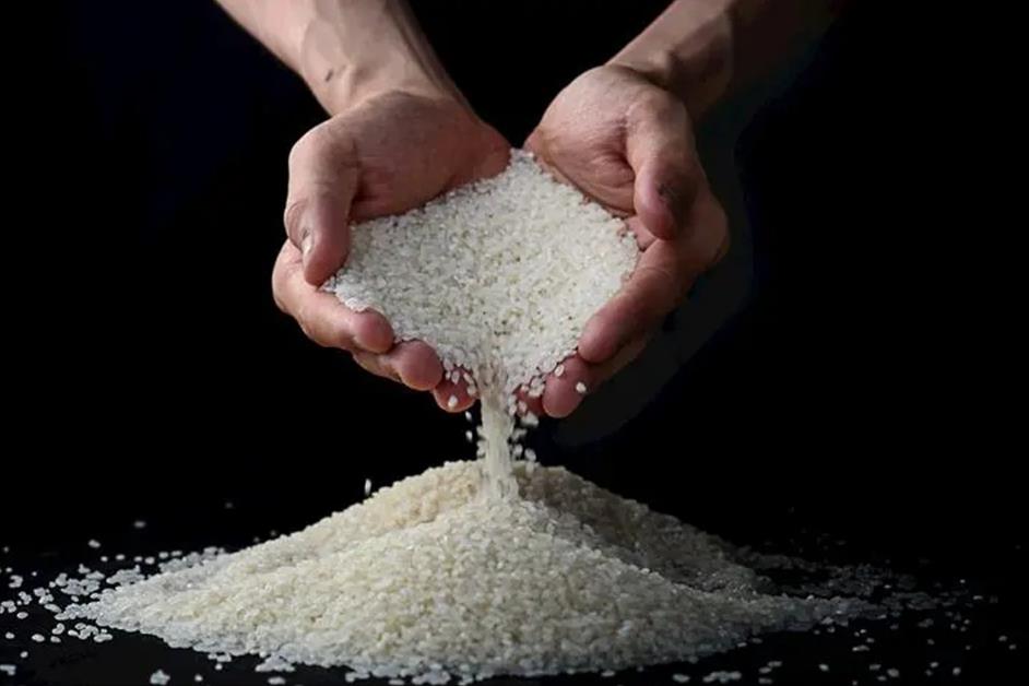 三分钟搞定一顿米饭(大米打窝最快的做法)插图