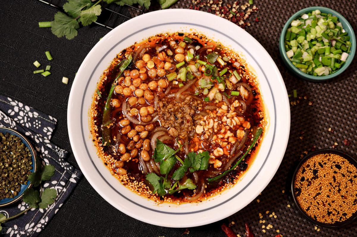 洪崖洞美食街十大美食排行榜(洪崖洞美食街小吃攻略)插图1