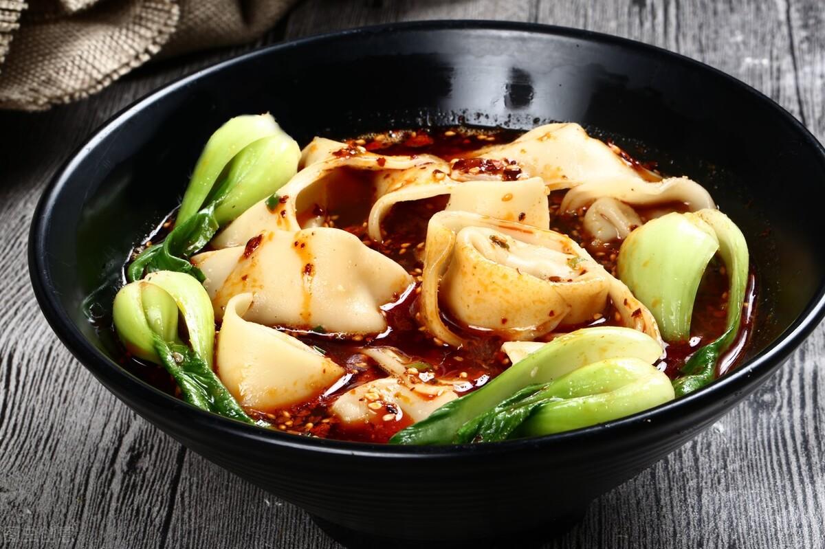洪崖洞美食街十大美食排行榜(洪崖洞美食街小吃攻略)插图2