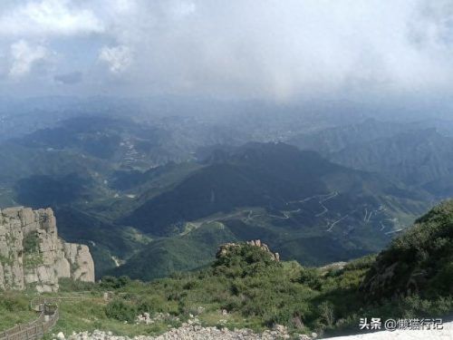 北京十大山峰海拔排行榜(中国所有山峰海拔排名)插图2