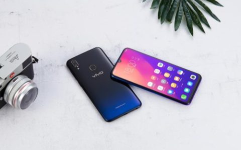 水滴屏vivo (Z3i标准版全面测评)