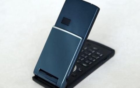 夏普手机sh9010c手机图片 (参数配置)