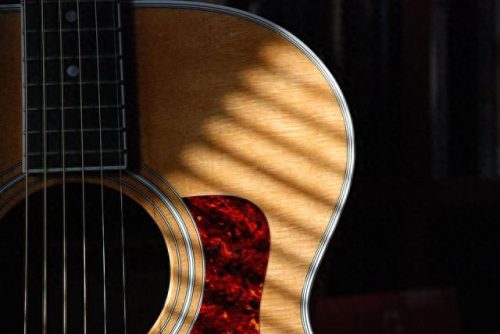 低音炮吉他排名前十位(电吉他大师排名100)插图3