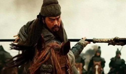 三国武将排名前十.ppt(关于三国人物的长图)插图3
