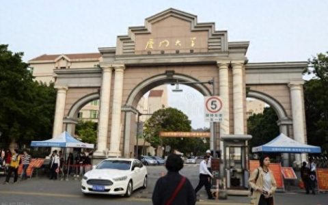 厦门高中美术班排名前十(福建高中美术班排名前十)