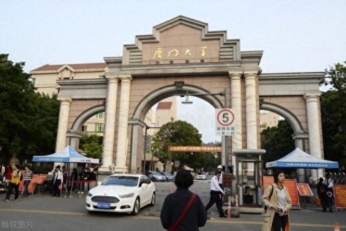 厦门高中美术班排名前十(福建高中美术班排名前十)插图