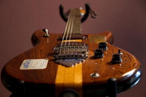低音炮吉他排名前十位(电吉他大师排名100)插图7