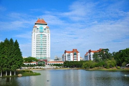 厦门高中美术班排名前十(福建高中美术班排名前十)插图1