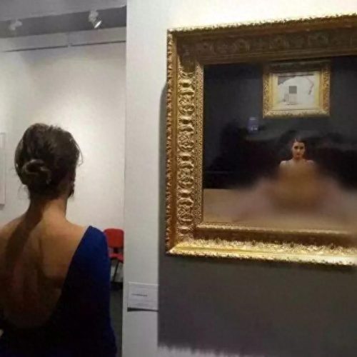 世界十大禁画女孩的自画像(最稀有的女神画)插图6