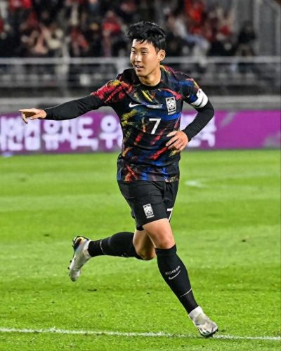 十大球衣颜值排行榜2022(十大高颜值足球球衣)插图142