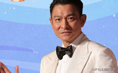 十大男演员年龄排行榜图片(男影视演员秦焰的年龄)插图4