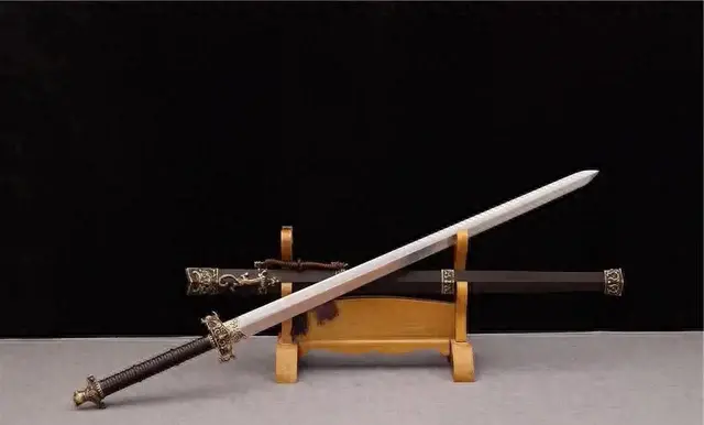 电影中十大名剑排行榜(影视中十大魔剑)插图8