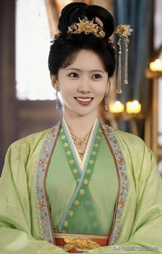 步摇十大排行榜(步摇姿态对比)插图30