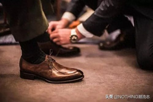 意大利靴子品牌十大排行榜(意大利十大品牌鞋)插图31