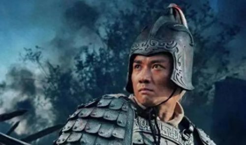 三国武将排名前十.ppt(关于三国人物的长图)插图1