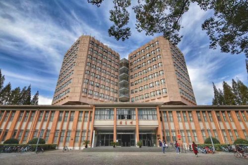 地方所属高校与部属高校的区别盘点(地方高校与部属高校)插图1