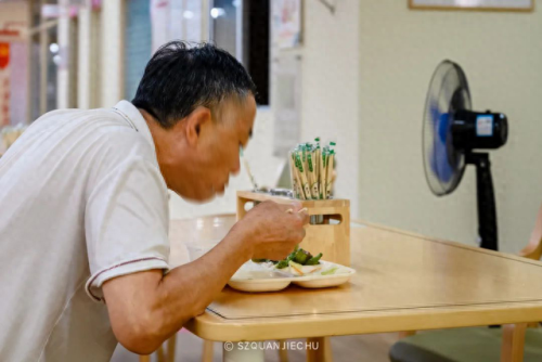 深圳十大难吃饭堂排行榜(十大难吃饭堂排名)插图23