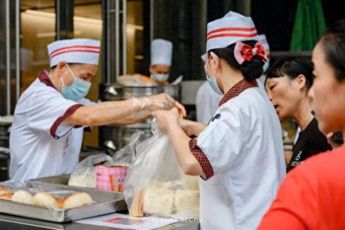 深圳十大难吃饭堂排行榜(十大难吃饭堂排名)插图6