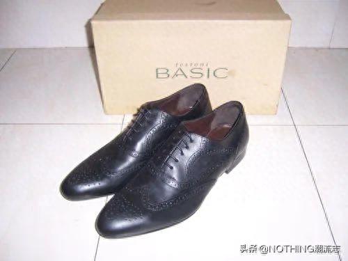 意大利靴子品牌十大排行榜(意大利十大品牌鞋)插图34
