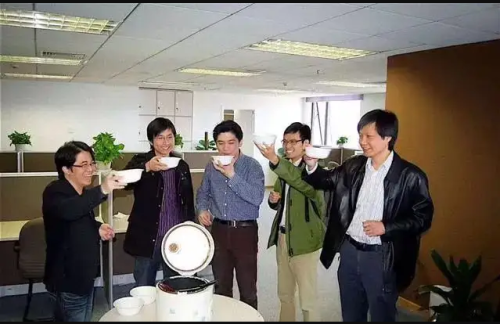 小米手机1代发布时间(小米每代手机发布时间)插图4