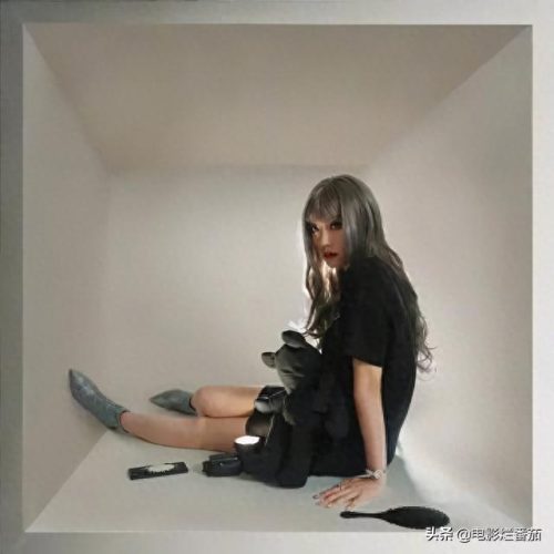 女性去掉所有服装的样子(女生的全部衣服)插图11