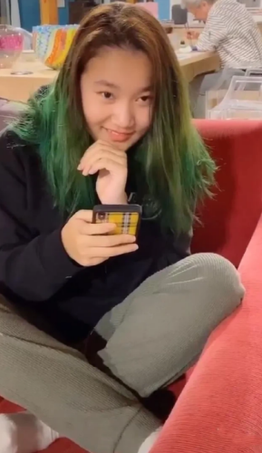 洪晃女儿(洪晃有子女吗)插图7