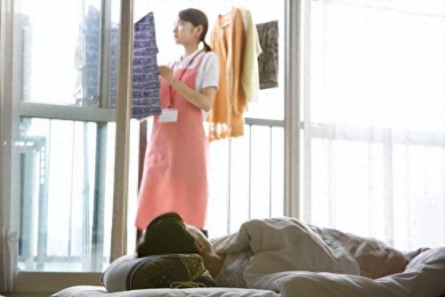 老人放弃治疗旅行(老人靠呼吸机维持该不该放弃)插图7