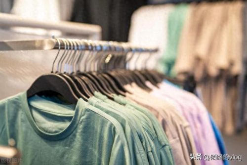 男装全国排名前十(奢侈男装品牌前十排名)插图3