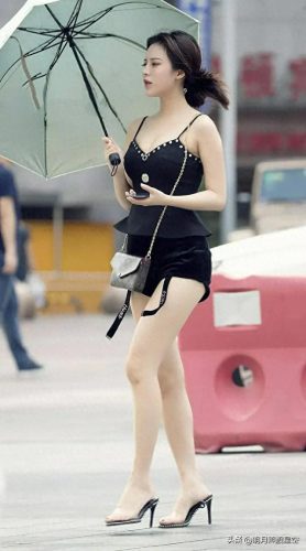 天天街拍(各种女人街拍)插图2