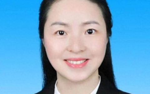 小学优秀老师排名前十(浔阳小学胡媛老师)