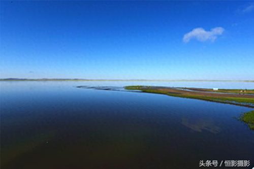 蓝蓝天青青草(青青柳叶蓝蓝天)插图2
