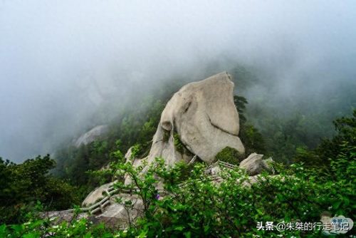 山岳景色排名前十(中国最著名山峦)插图7