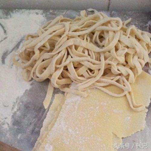灶王爷图片(灶王爷贴在厨房的哪里)插图6