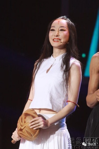周鹏 自己美(周鹏为什么改名萨顶顶)插图1