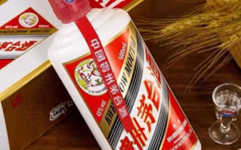 香味白酒排名前十(清香型白酒排名十大)