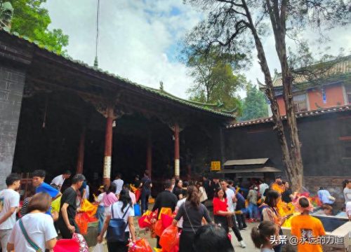 盘龙区寺庙排名前十(昆明市寺庙排行榜)插图1