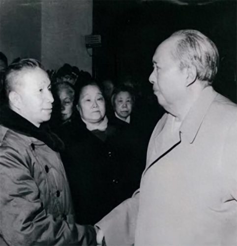 粟裕简历(十大元帅名单)插图5
