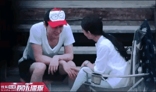 杨幂冯绍峰快乐大本营(杨幂冯绍峰)插图16