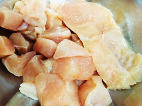 炸鸡块的腌制方法和配料(炸鸡块怎么炸)插图