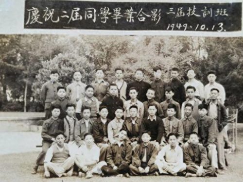 嘉兴技校排名前十(嘉兴初中排名一览表)插图