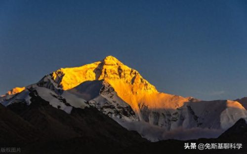 世界前十峰排名(世界最高峰排行前50名)插图1