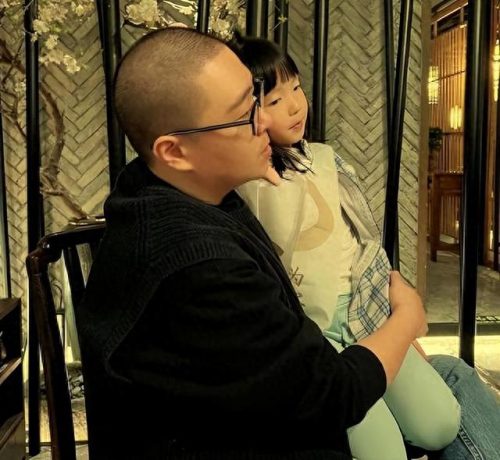 郝劭文第一任老婆是哪位(郝劭文老婆前夫)插图9
