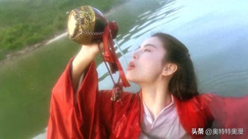 国内女王(践踏男人尊严的女王)插图2