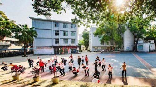 福州时代中学贴吧(福州时代中学投诉事件)插图21