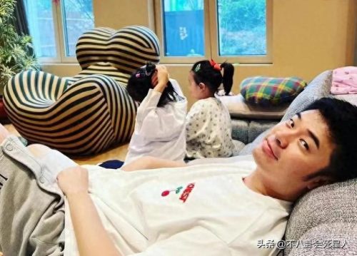 陈赫结婚了(赵雅珉儿子陈赫相片)插图13